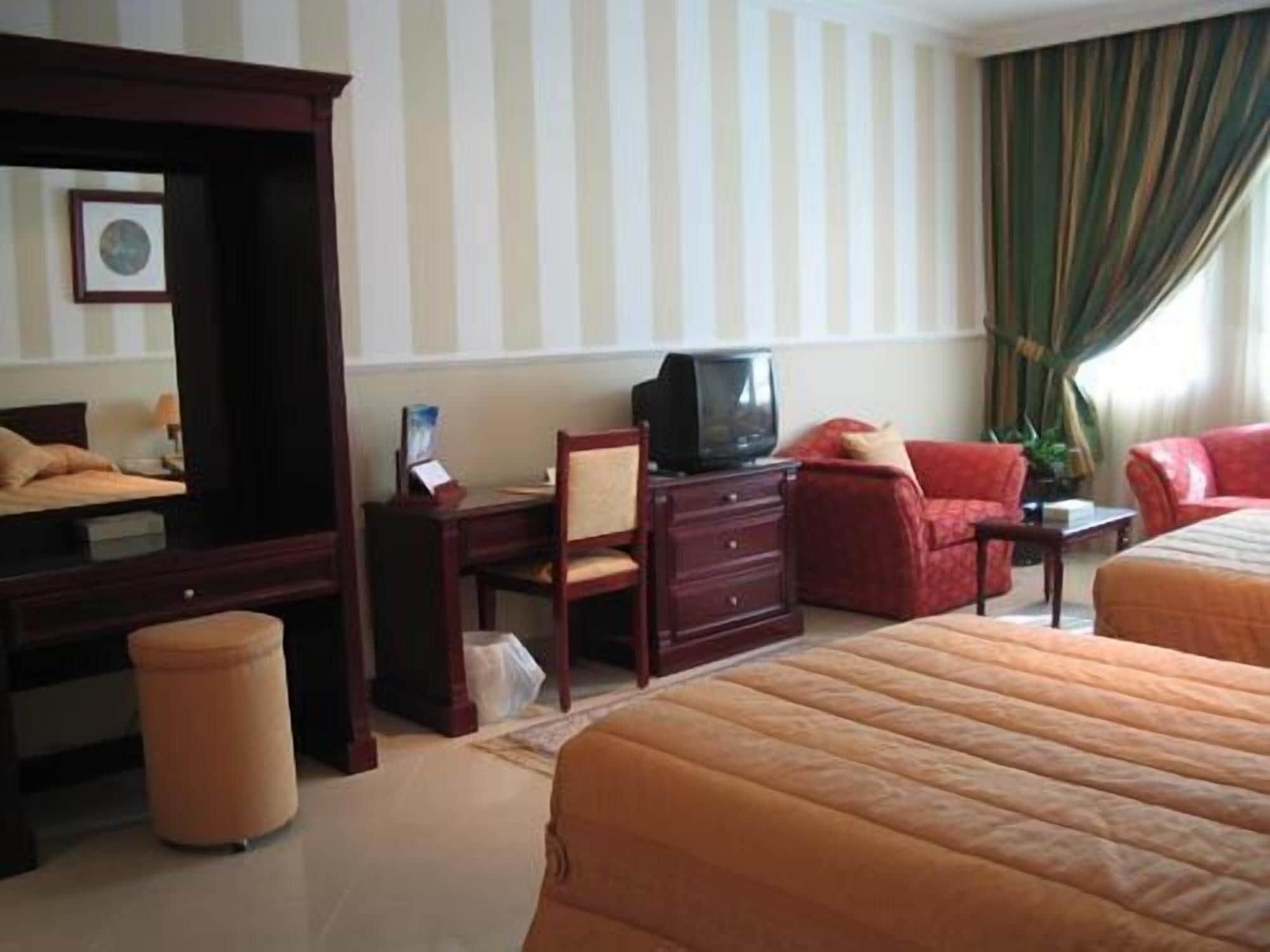 Al Bustan Hotel Ad Dawhah Esterno foto