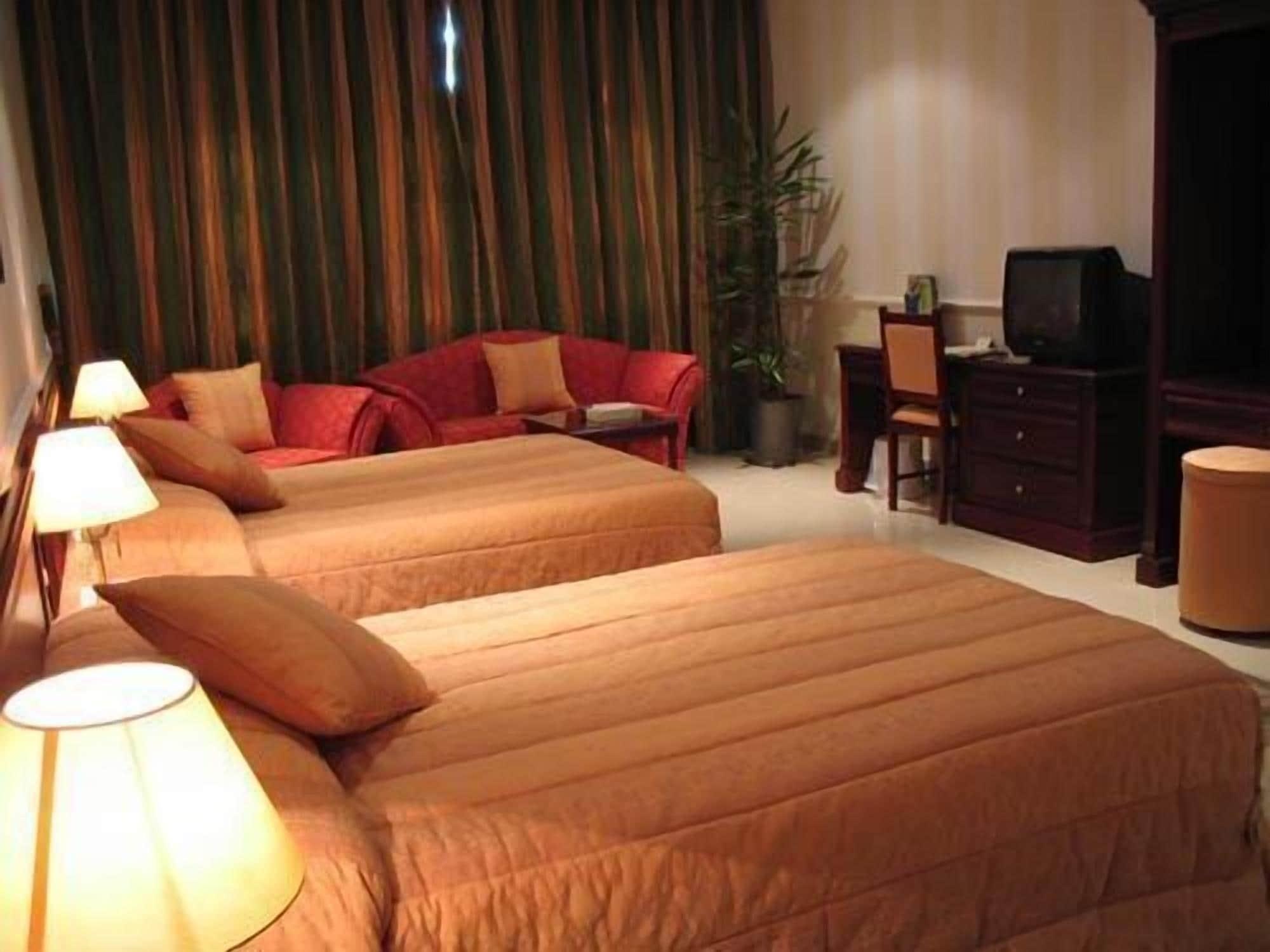 Al Bustan Hotel Ad Dawhah Esterno foto
