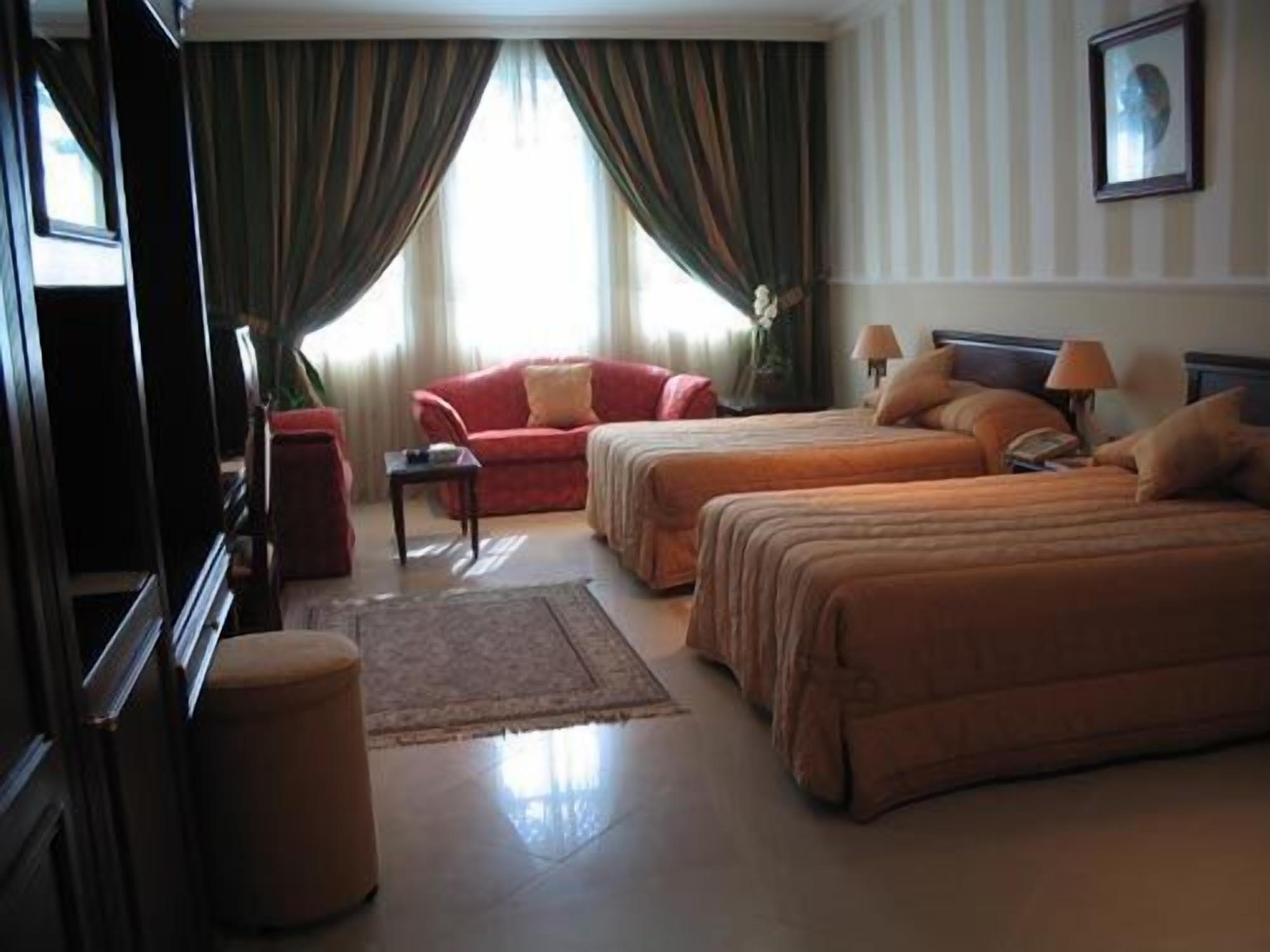 Al Bustan Hotel Ad Dawhah Esterno foto