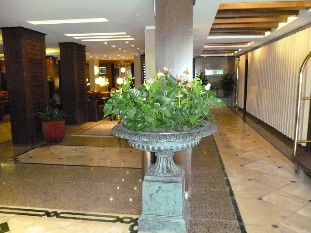 Al Bustan Hotel Ad Dawhah Esterno foto